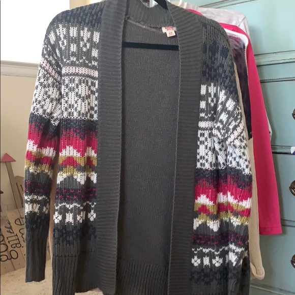 Mossimo Supply Co. Sweaters - Fun cardigan Mossimo Supply Co. Sweaters - Fun cardigan